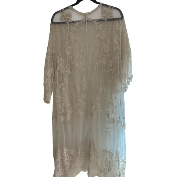 Adiva Cream Lace Overlay Sz XL - Picture 4 of 8